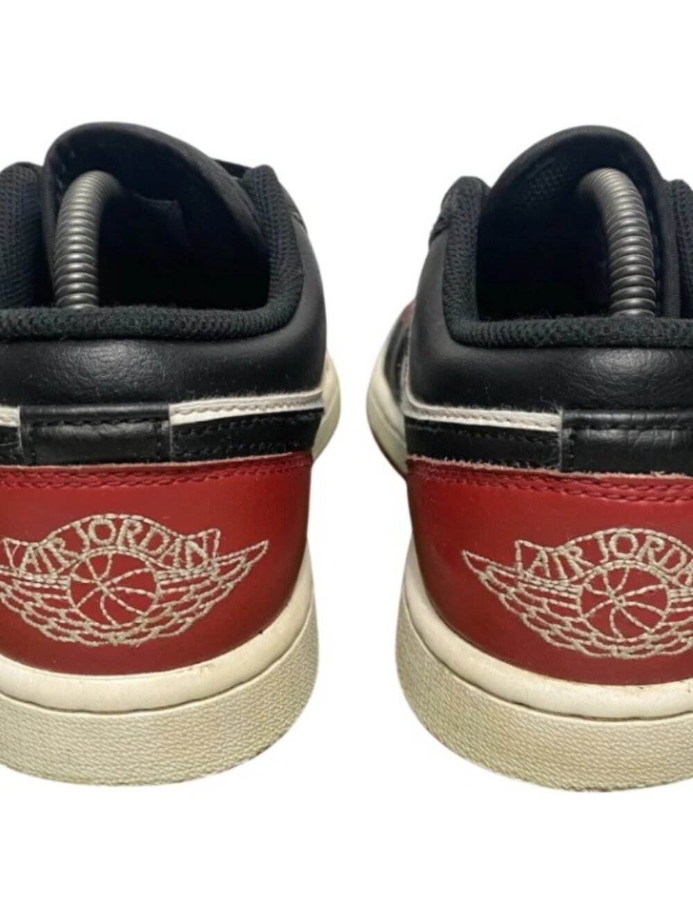 Nike Air Jordan 1 Low Retro Bred Toe 2.0 Mens Athletic Shoes Size 8 553558 161 - Picture 5 of 7
